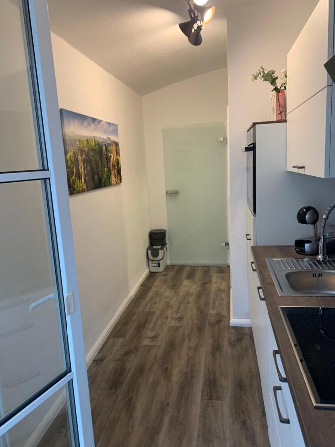 40 Qm Appartment Parkplatz, Balkon,Netflix, Prime Chemnitz Bagian luar foto