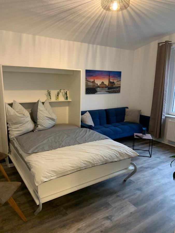 40 Qm Appartment Parkplatz, Balkon,Netflix, Prime Chemnitz Bagian luar foto