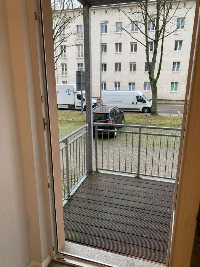 40 Qm Appartment Parkplatz, Balkon,Netflix, Prime Chemnitz Bagian luar foto
