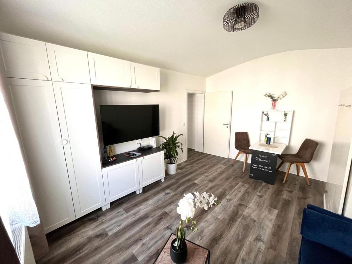40 Qm Appartment Parkplatz, Balkon,Netflix, Prime Chemnitz Bagian luar foto